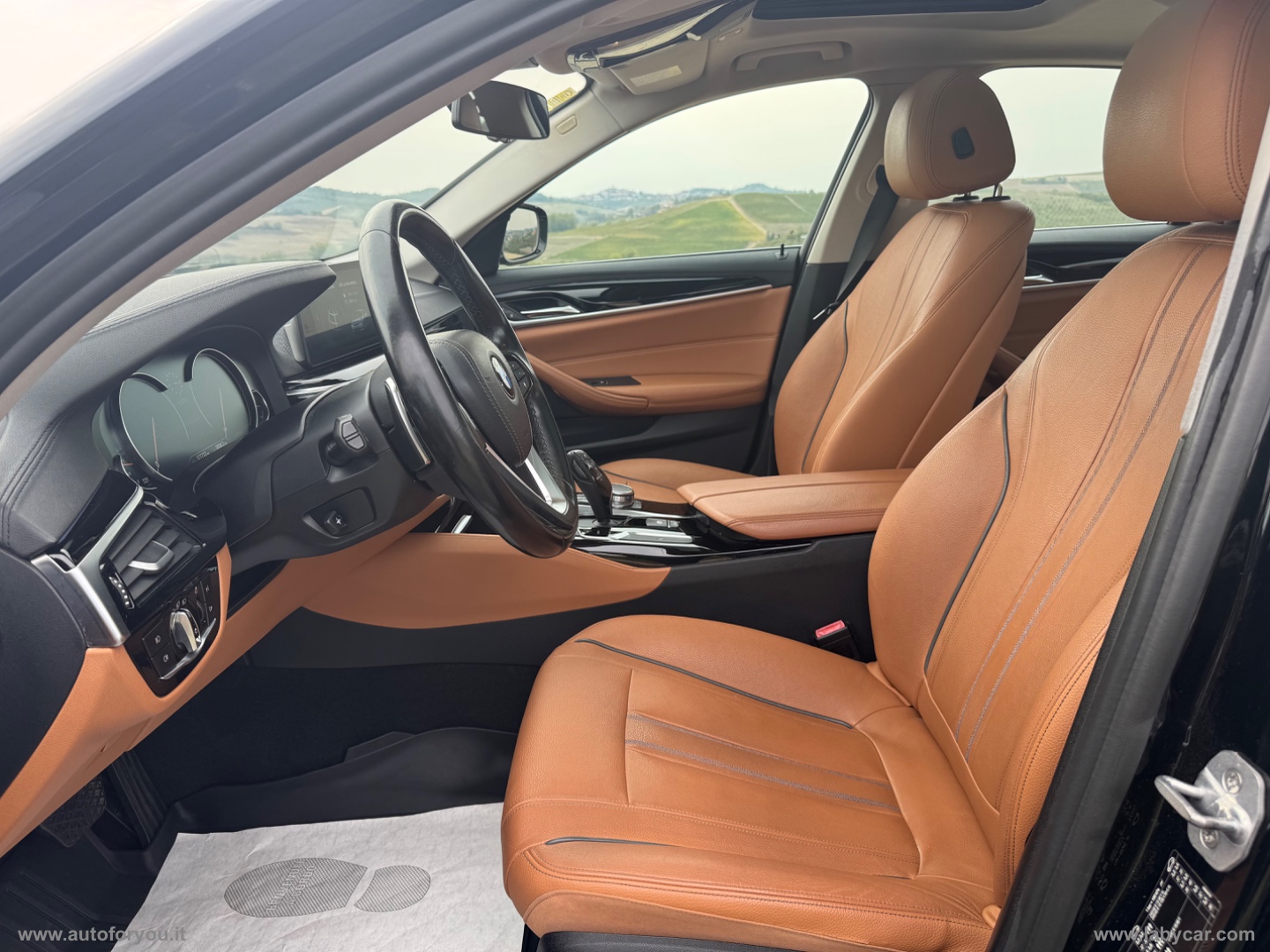 520d Efficient Dynamics Luxury - immagine 12