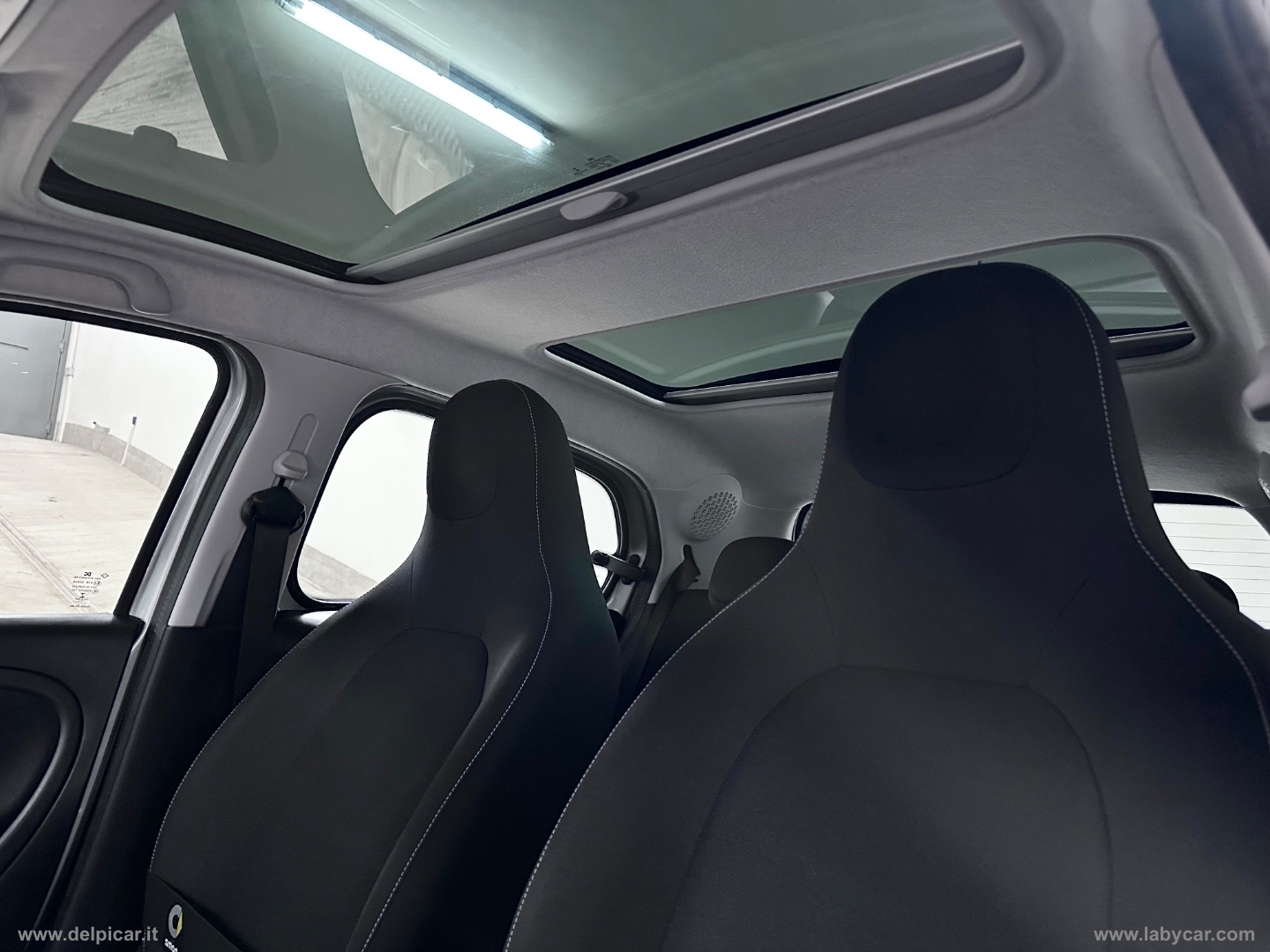 forfour 90 0.9 Turbo Passion - immagine 12