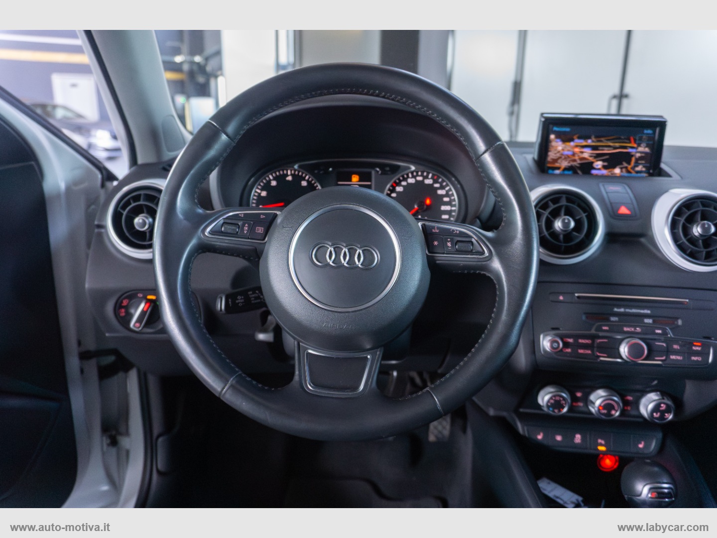 A1 1.0 TFSI ultra S tronic Sport - immagine 12