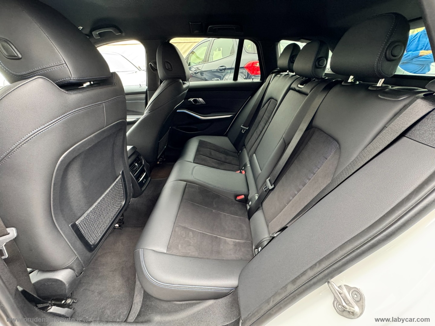 320d 48V Touring Msport - immagine 12