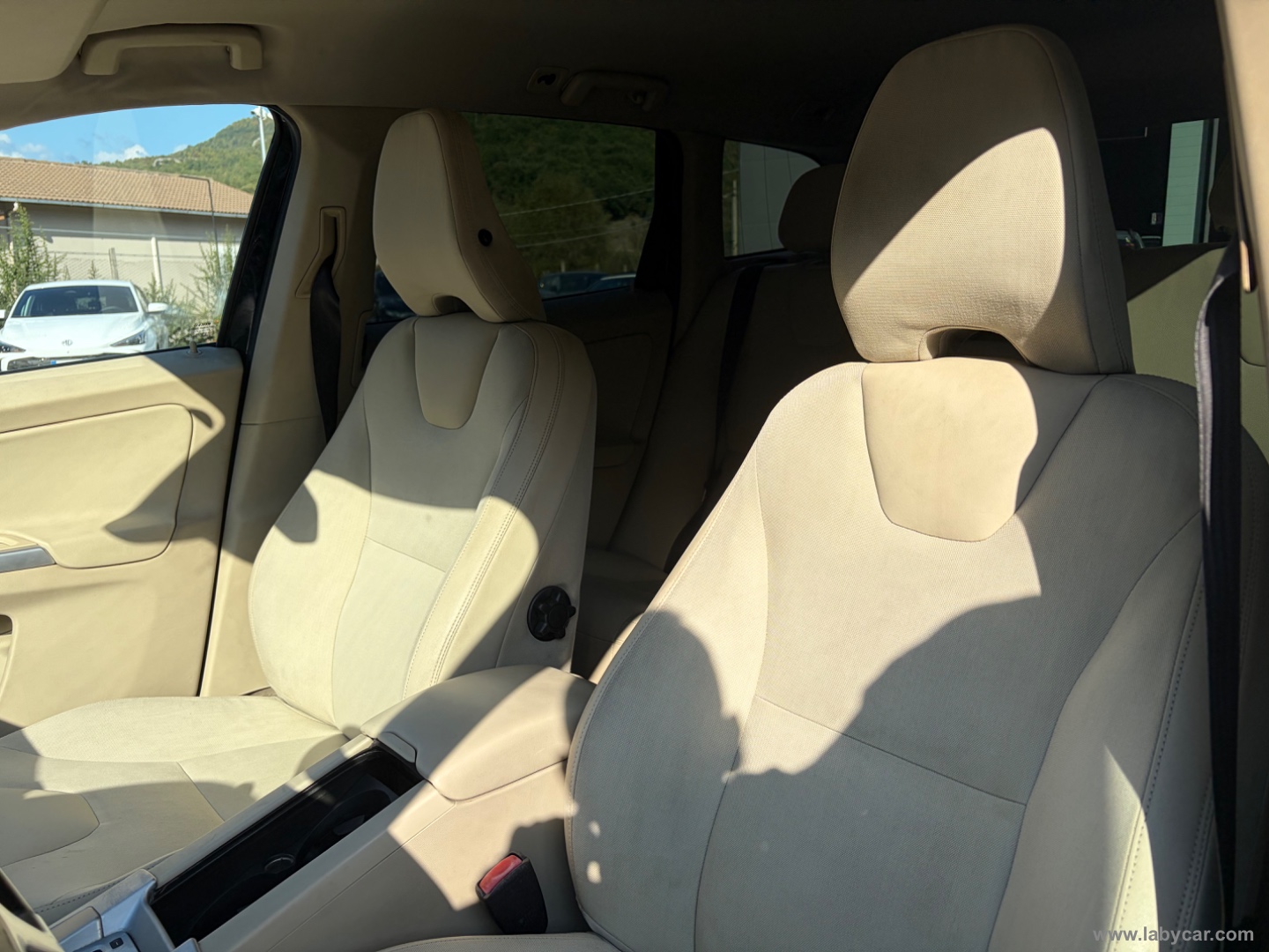 XC60 D3 Geartronic Momentum - immagine 13