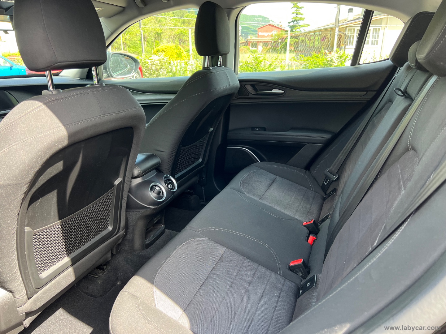 Stelvio 2.2 T.diesel 190 CV AT8 Q4 Bus. - immagine 13