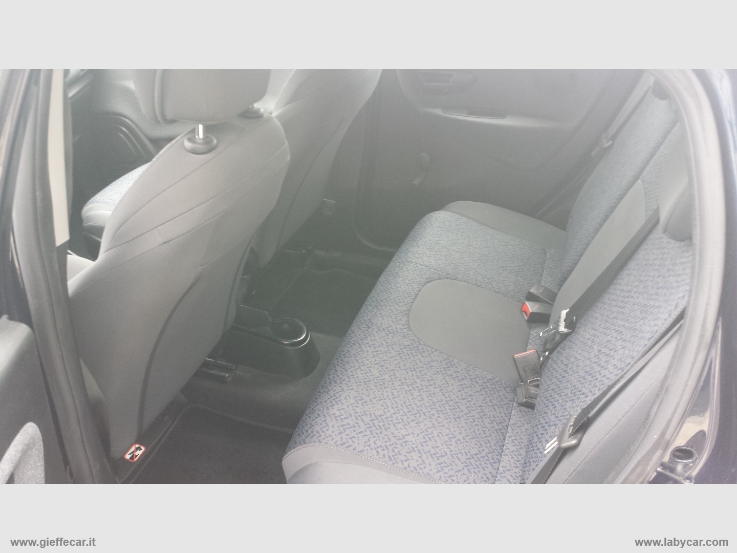 Ypsilon 1.0 FireFly 5p HYBRID - immagine 13