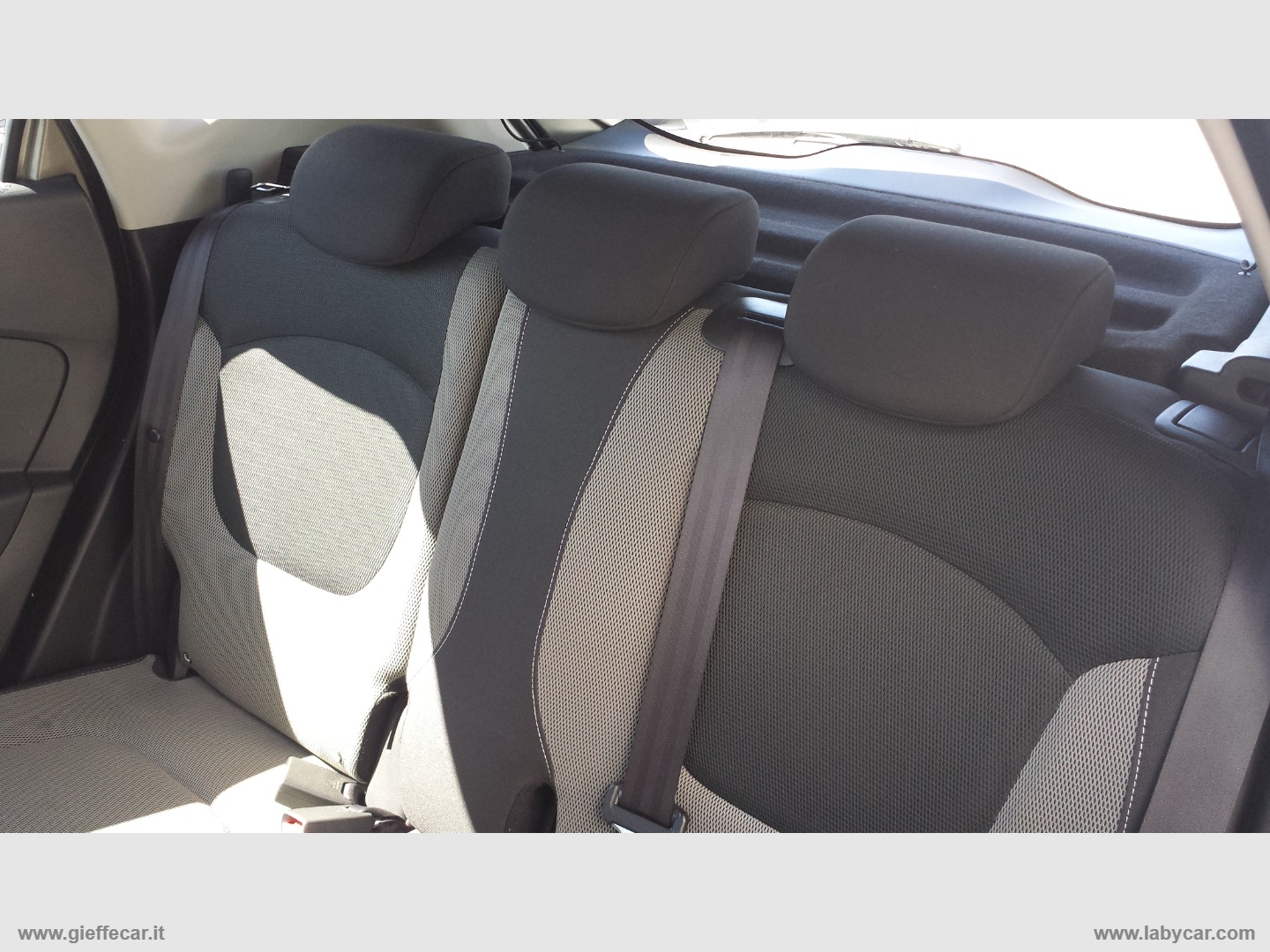 Captur dCi 8V 90 CV S&S Energy Zen - immagine 13