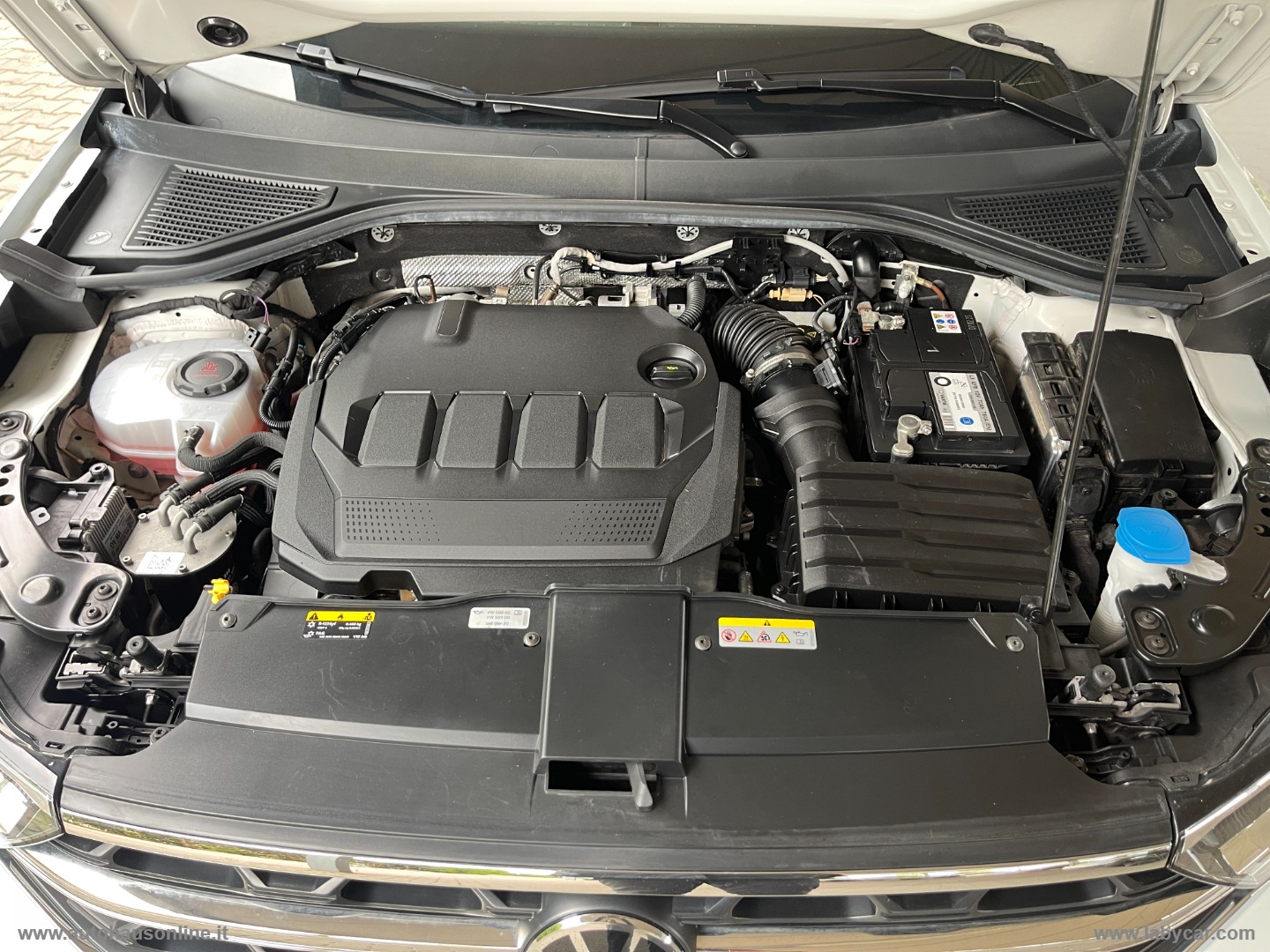 T-Roc 2.0 TDI 150CV Style BlueMot. Tech. - immagine 13