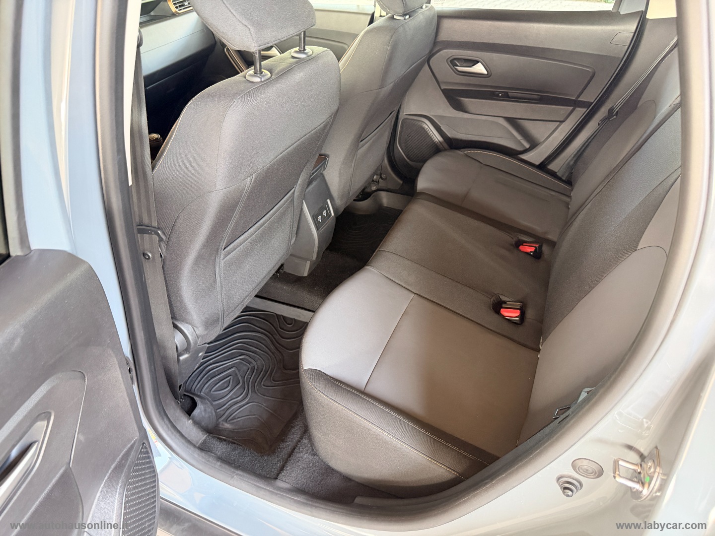 Duster 1.0 TCe GPL 4x2 Extreme - immagine 13