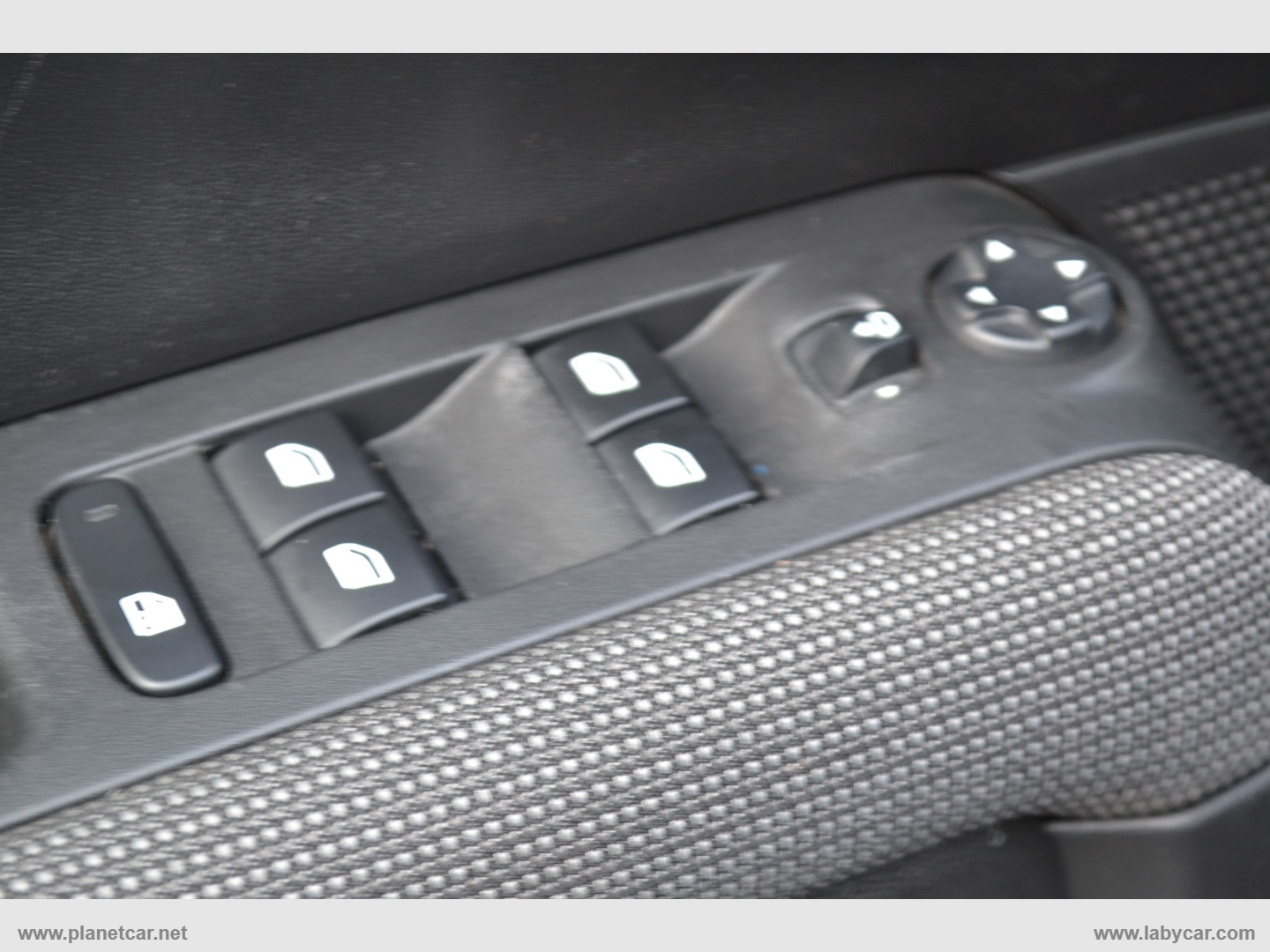 C3 Aircross BlueHDi 120 S&S EAT6 Shine - immagine 13