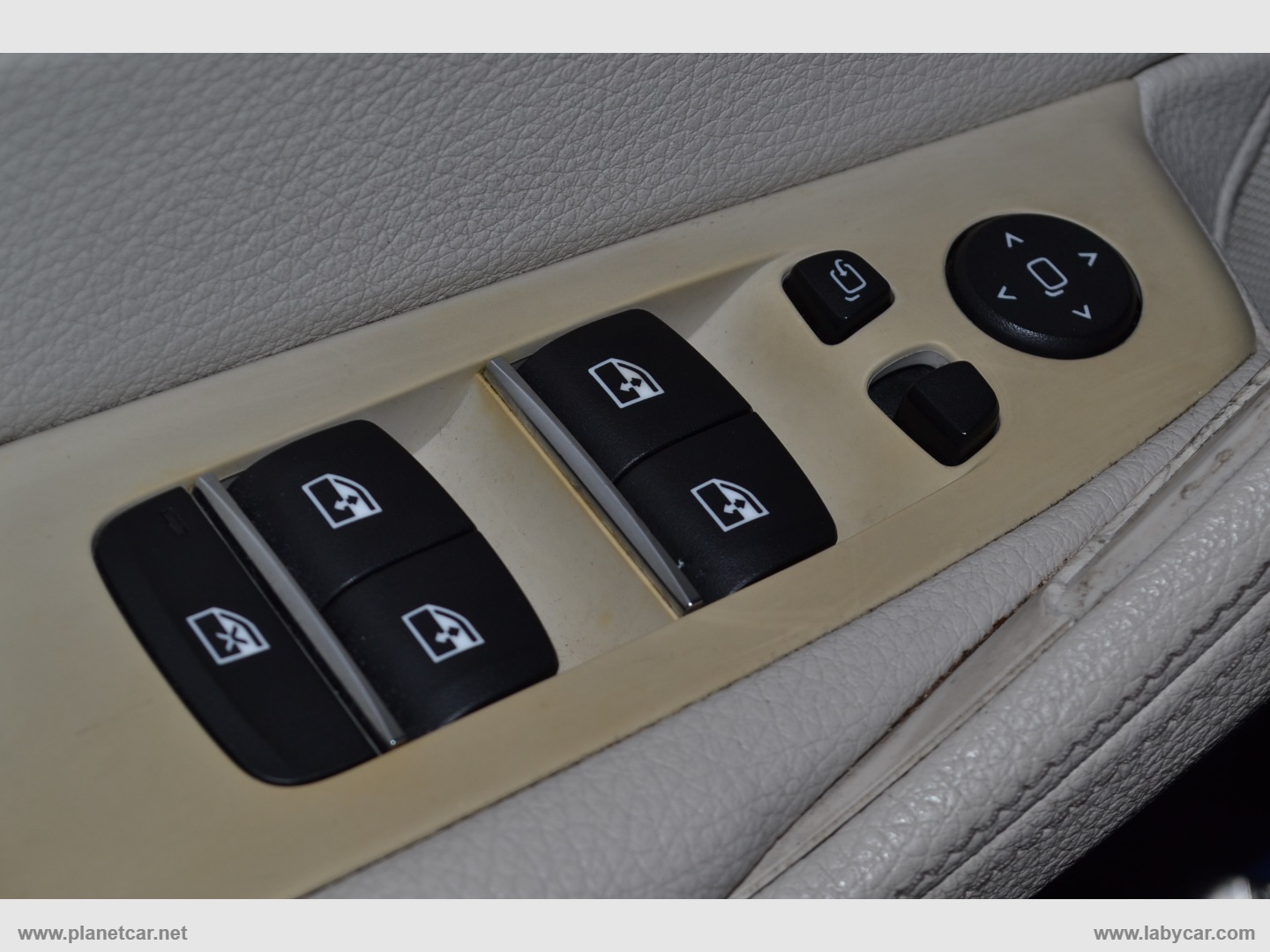 520d Efficient Dynamics Luxury - immagine 13