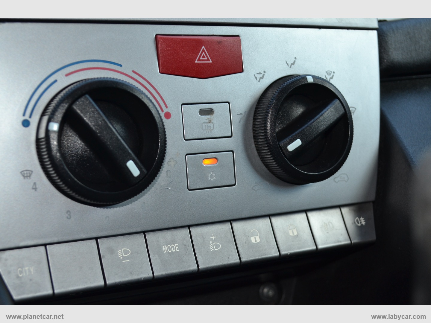 Ypsilon 1.4 New Oro Ecochic GPL - immagine 13