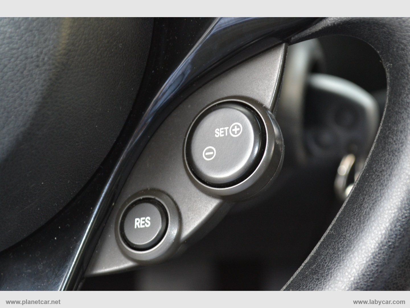 fortwo 70 1.0 twinamic Youngster - immagine 13