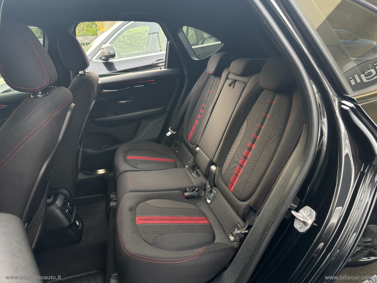 218d Active Tourer Sport - immagine 13