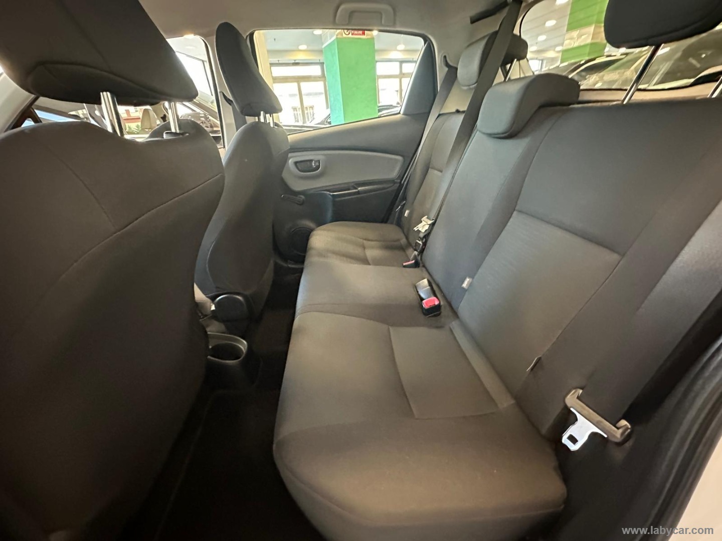 Yaris 1.0 5p. Active - immagine 13