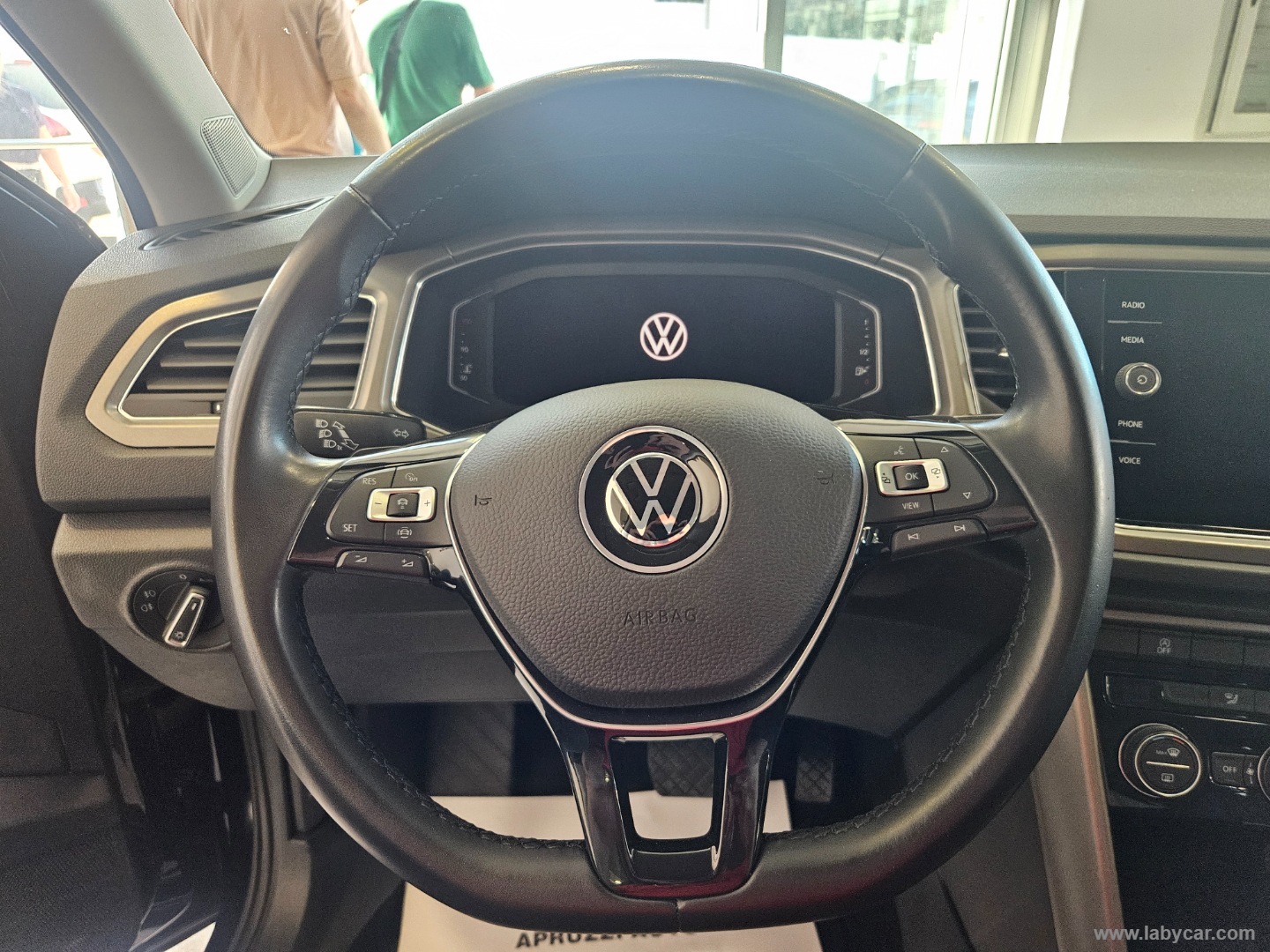 T-Roc 2.0 TDI 150 CV DSG Style BMT - immagine 13