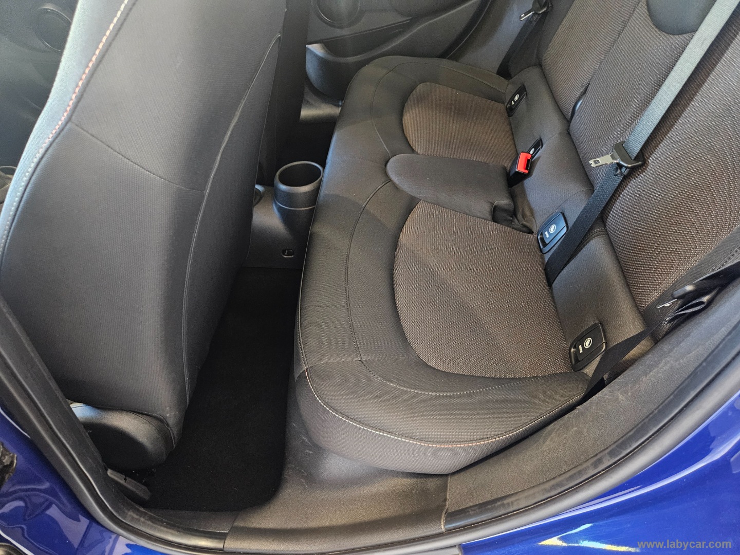 Mini One Business 5 porte AUTO - immagine 13