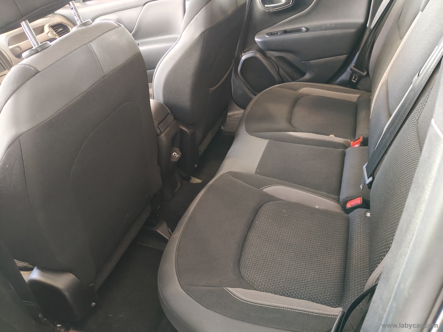 Renegade 1.0 T3 Limited - immagine 13
