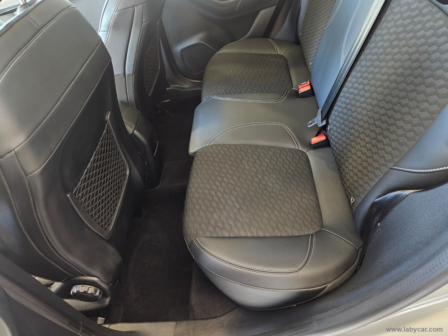 Puma 1.0 EcoBoost Hyb. 125 CV Tit. - immagine 13