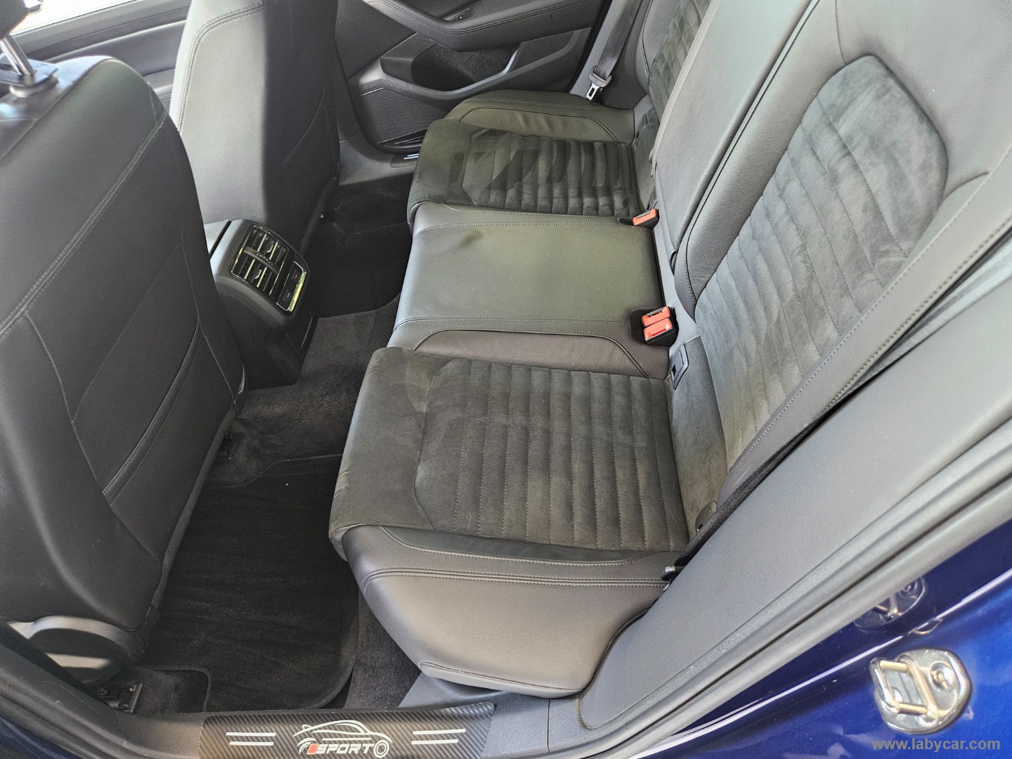 Passat 2.0 TDI DSG Business BlueMot Tech - immagine 13