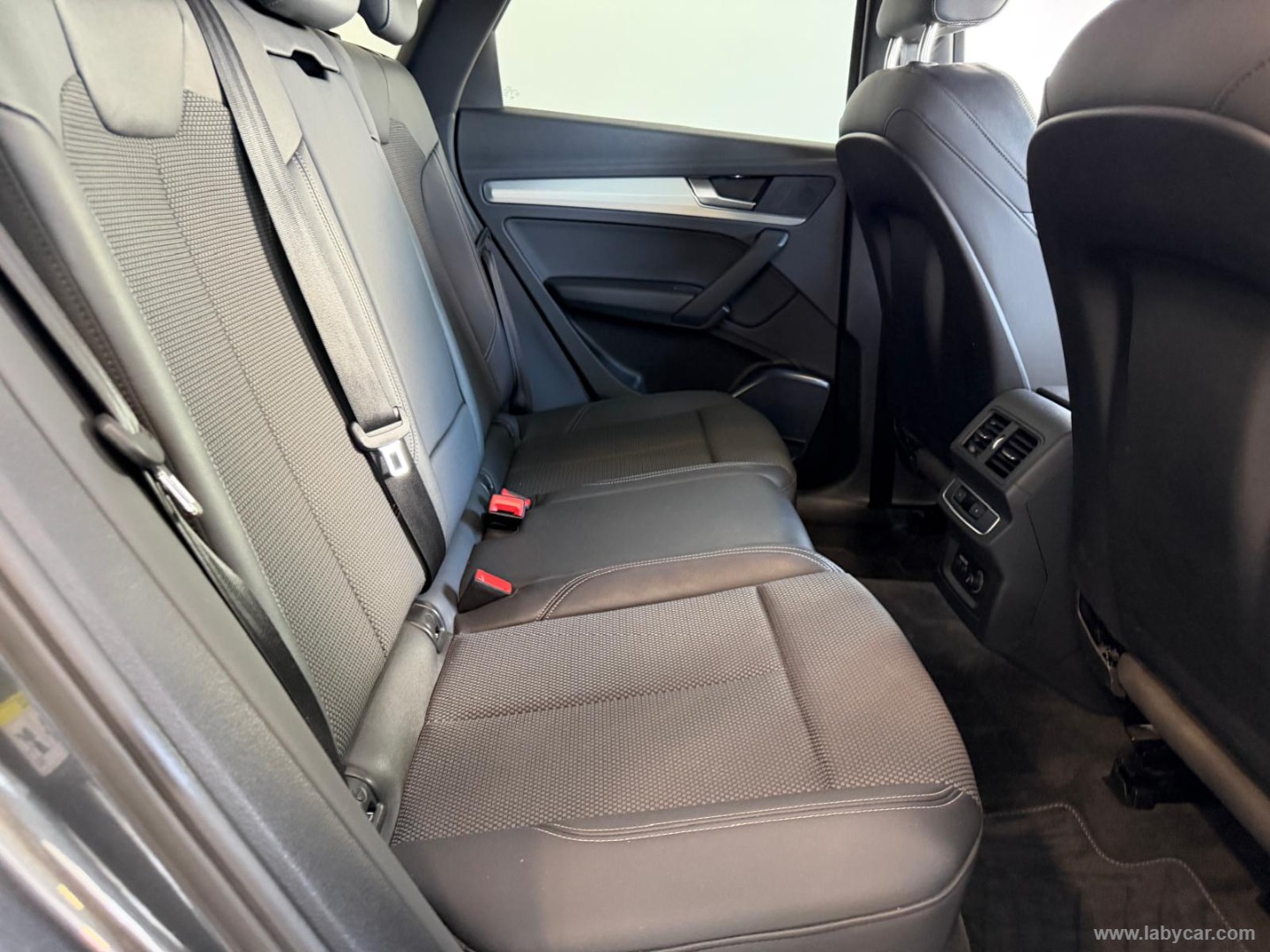 Q5 40 TDI 204CV qu. S tr. S line - immagine 13