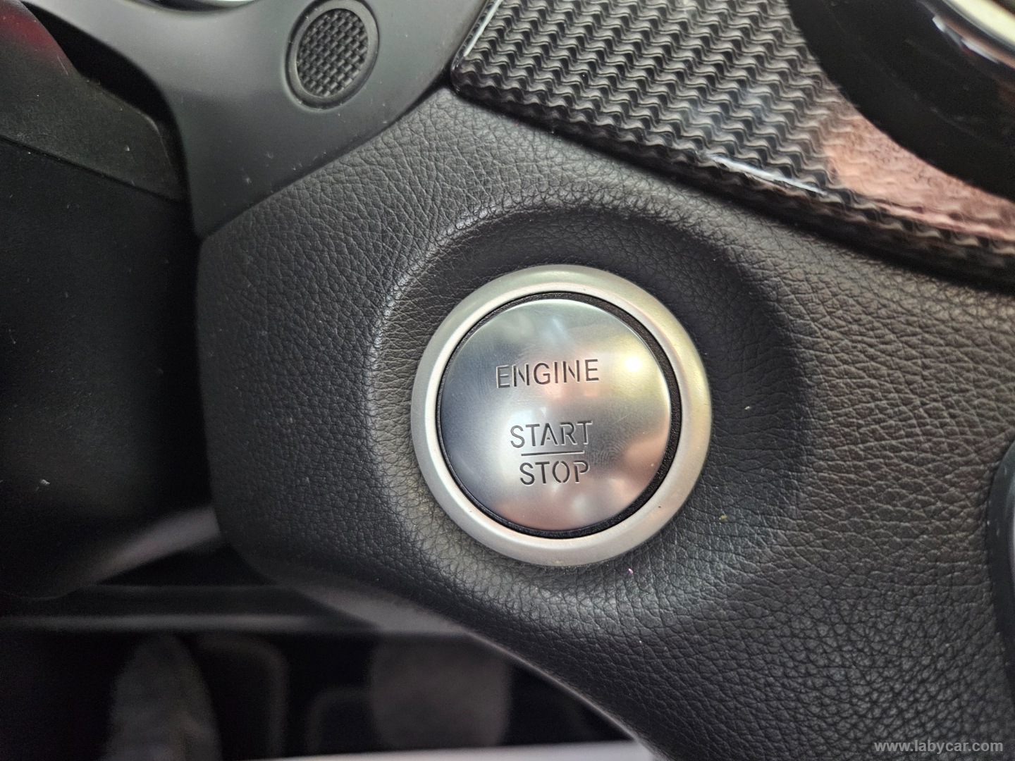 GLA 200 d Automatic 4Matic Premium - immagine 13