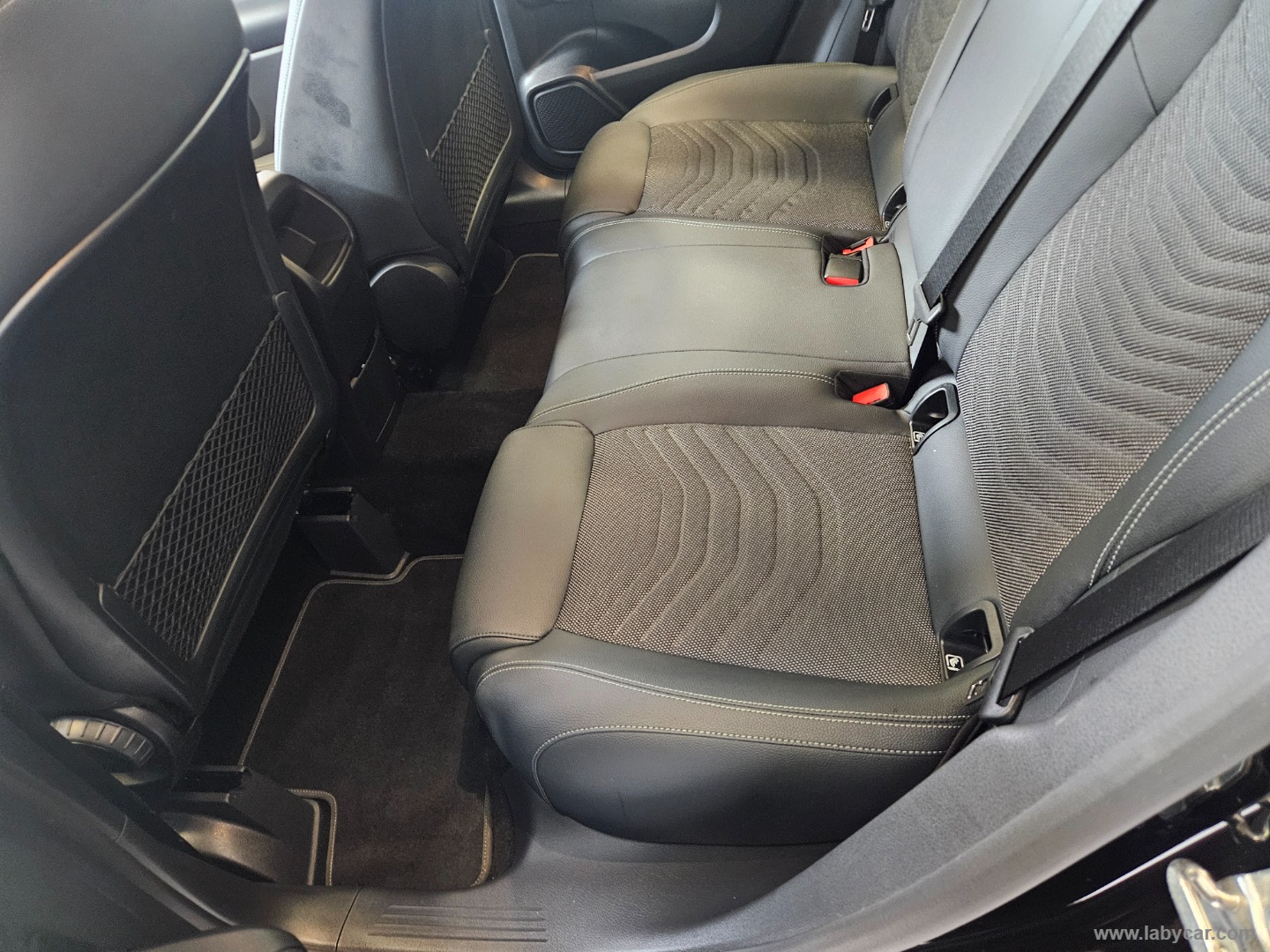GLA 180 d Automatic Advanced - immagine 13