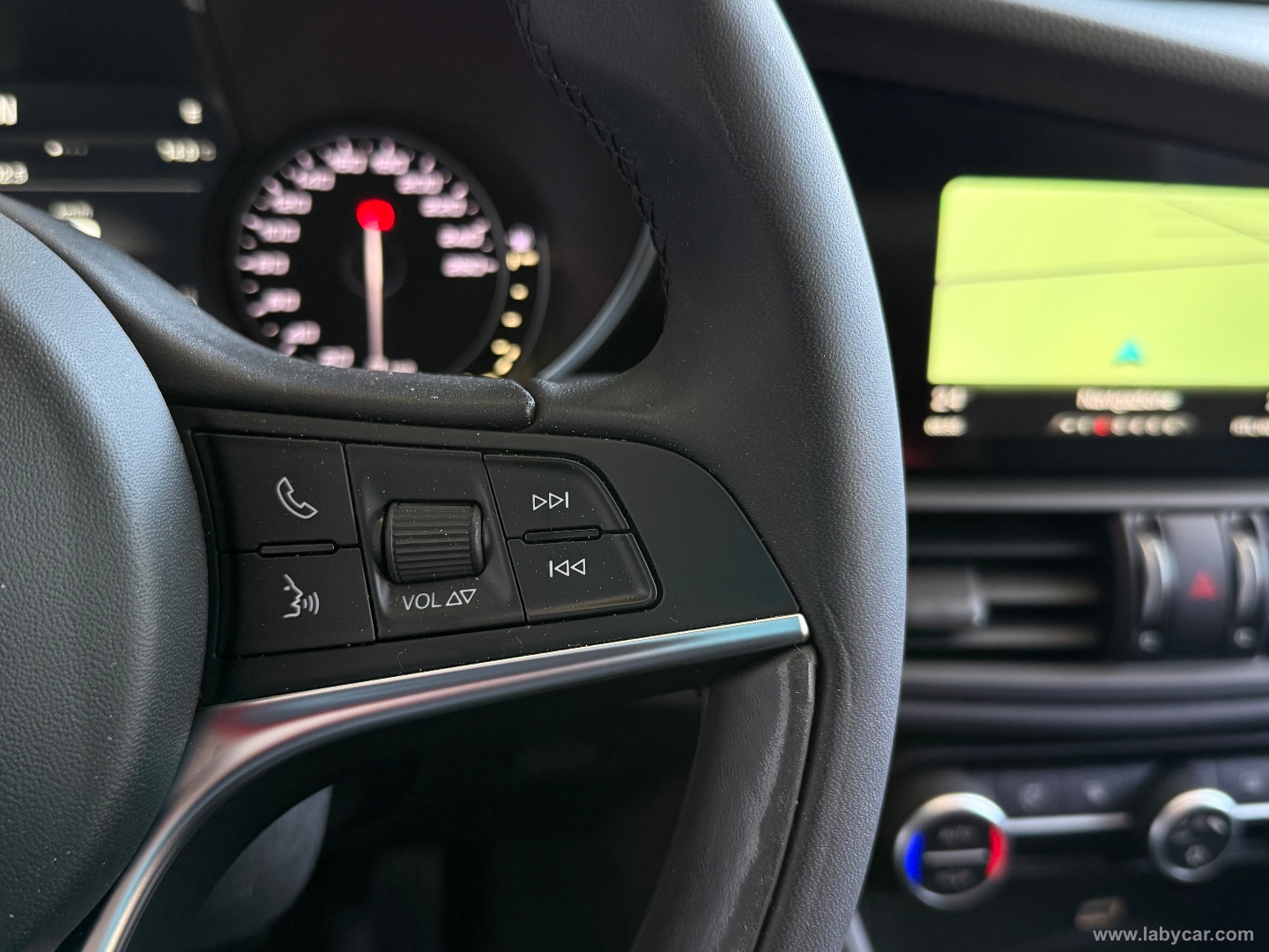 Giulia 2.2 TD 150 CV Super - immagine 13