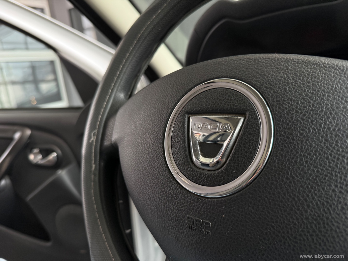 Duster 1.5 dCi 110 CV 4x4 Ambiance - immagine 13