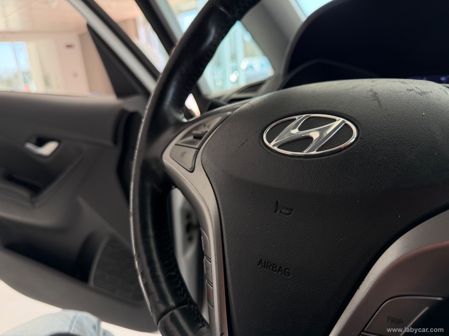 ix20 1.4 CRDI 90 CV Comfort - immagine 13