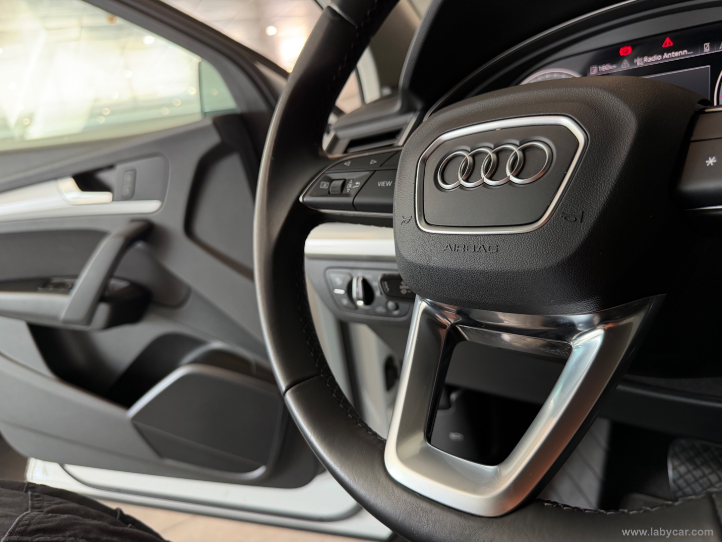 Q5 40 TDI 204CV qu. S tr. S line - immagine 13