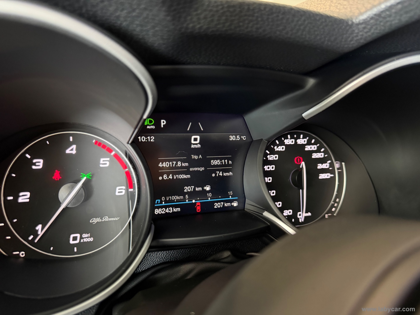 Stelvio 2.2 T.diesel 160CV AT8 RWD Bus. - immagine 13