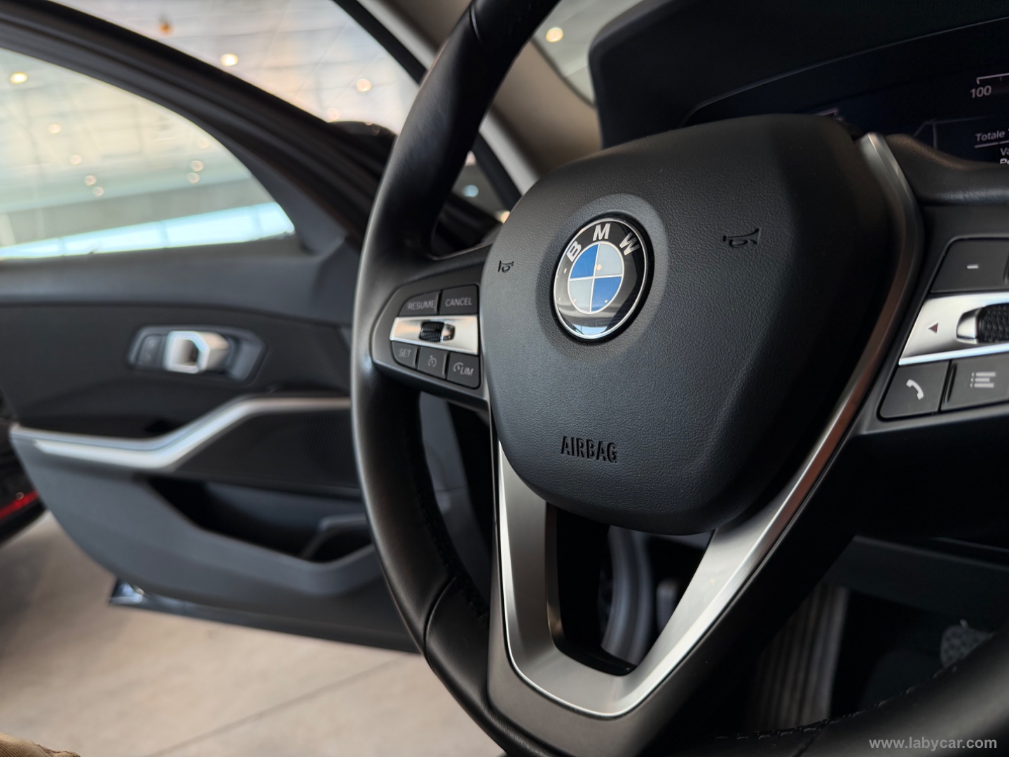318d 48V Touring Business Advantage - immagine 13