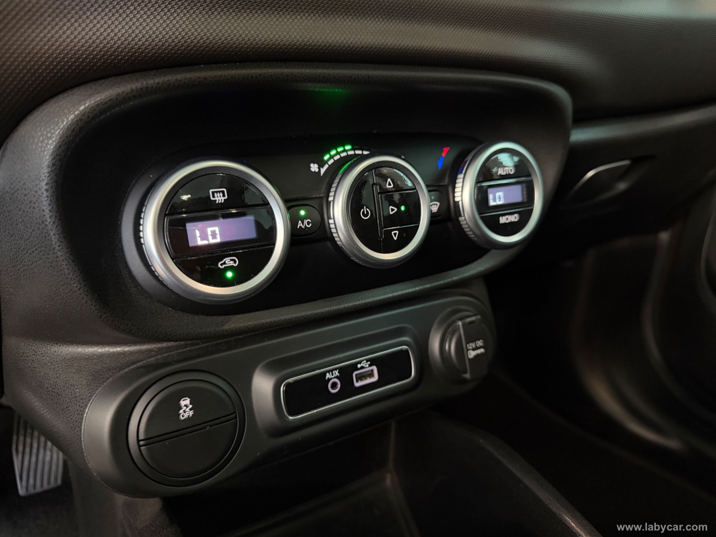 500L 1.4 T-Jet 120 CV GPL Lounge - immagine 13