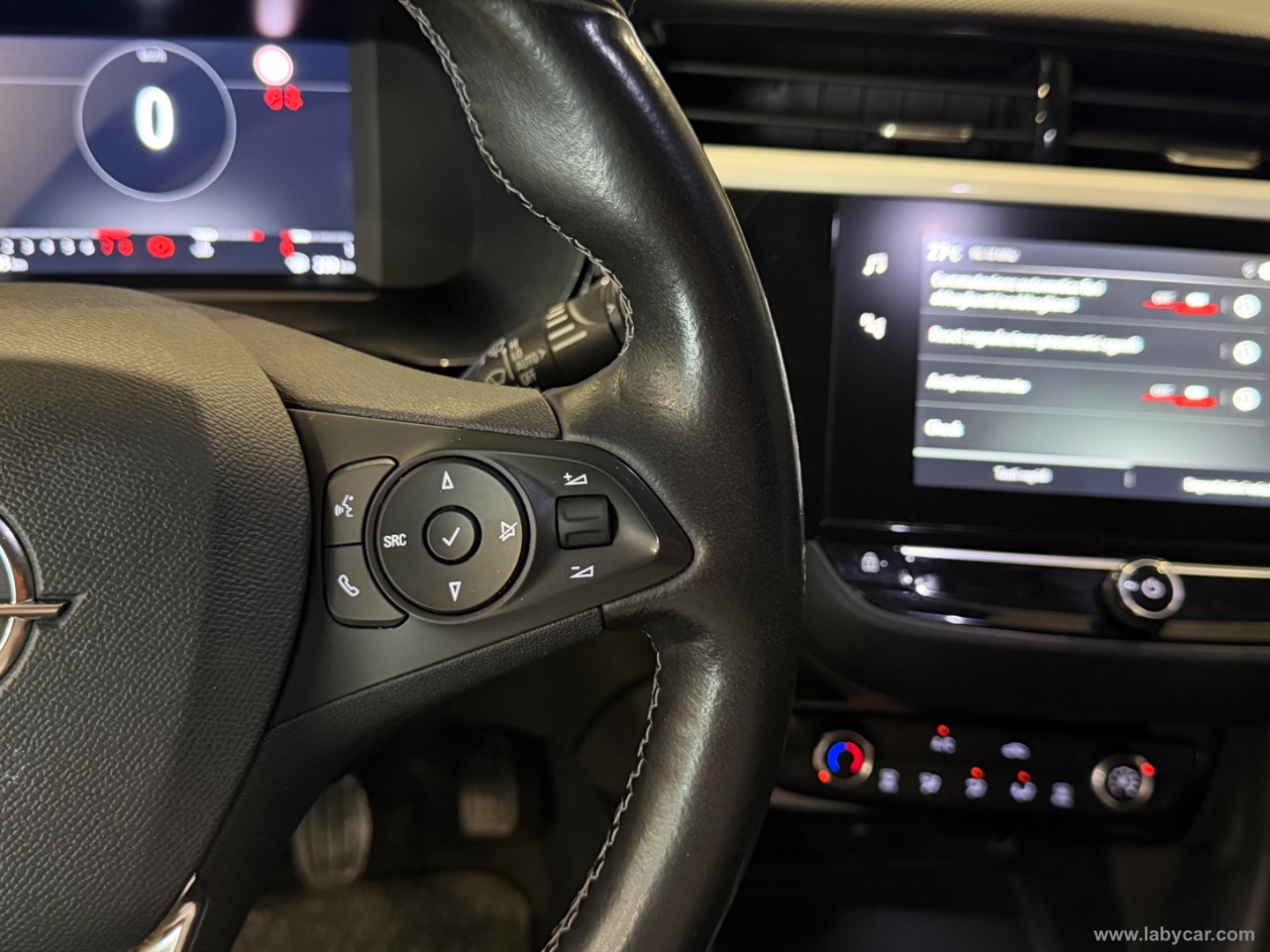 Corsa 1.2 Design & Tech - immagine 13