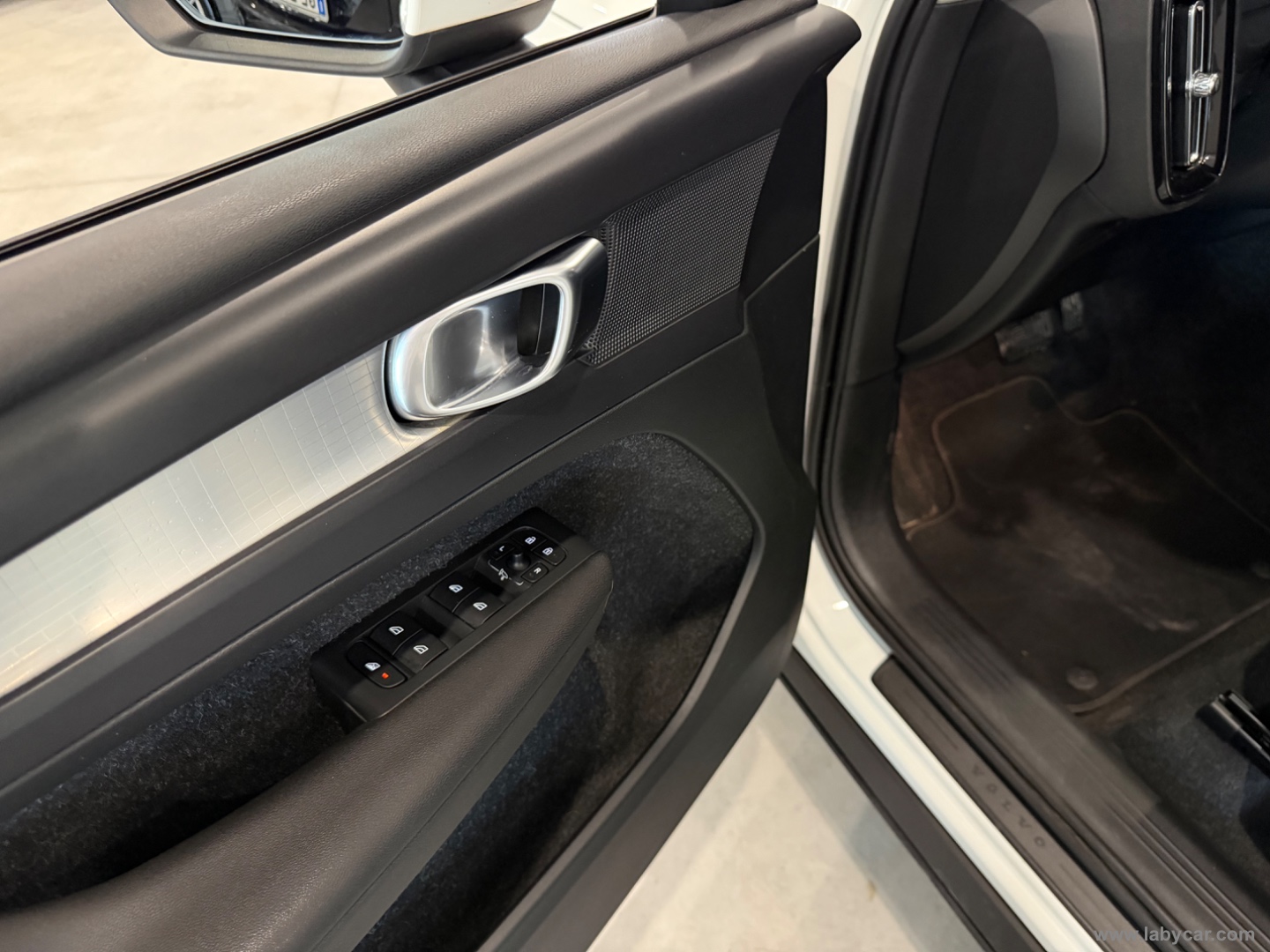 XC40 D3 Geartronic Business Plus N1 - immagine 13