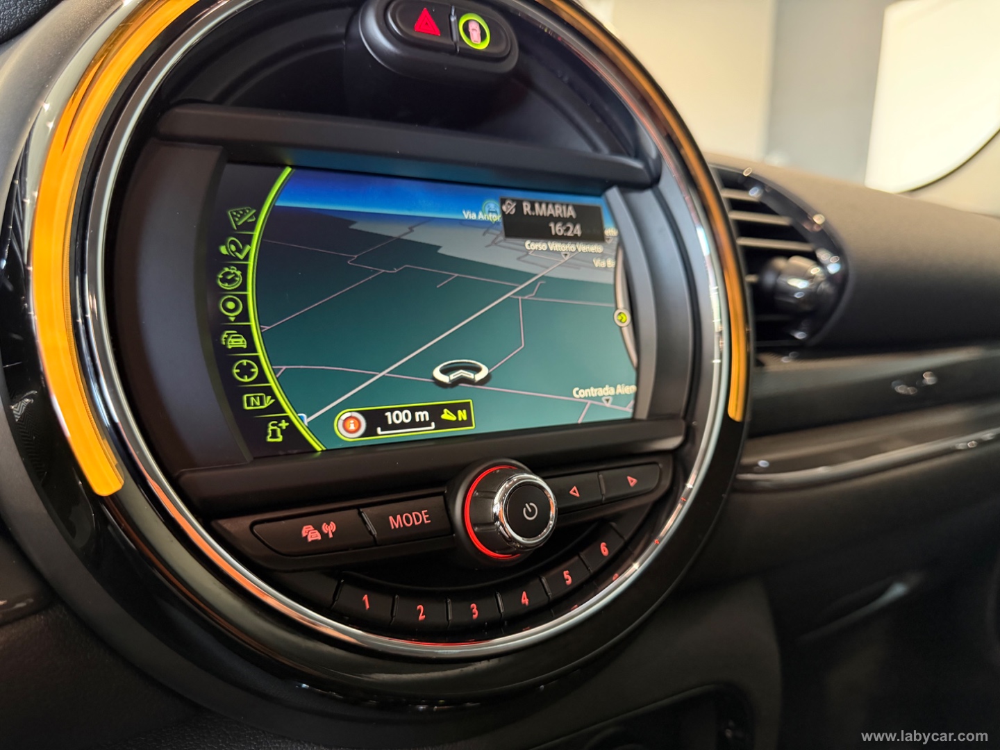 Mini Cooper D Boost Clubman - immagine 13
