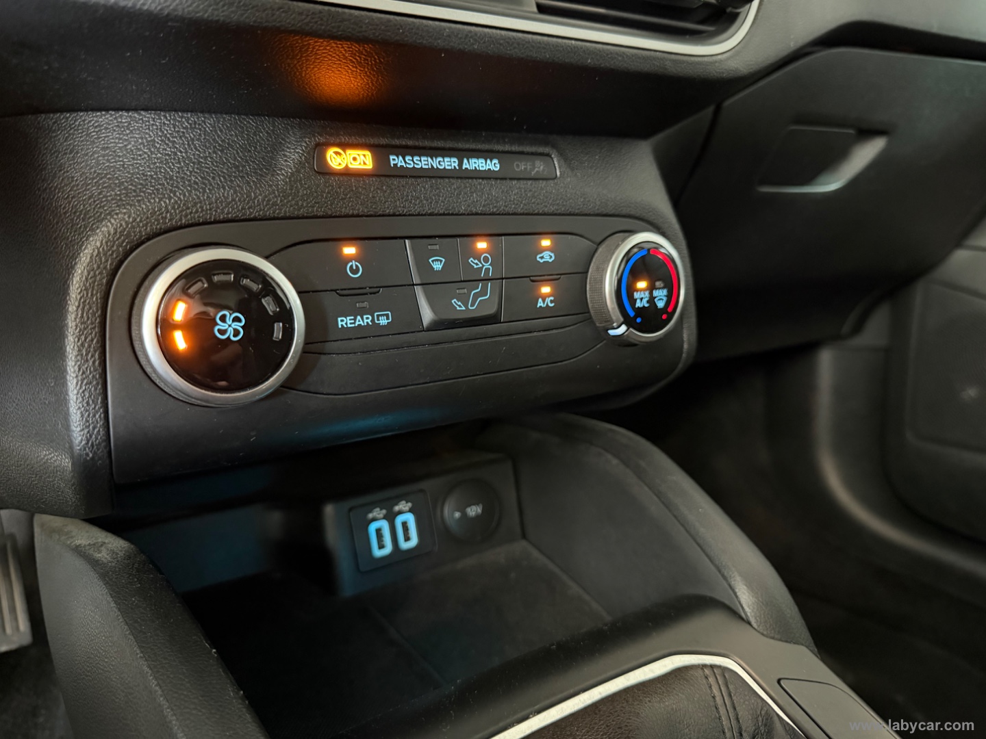 Focus 1.0 EcoBoost 125CV 5p Business - immagine 13