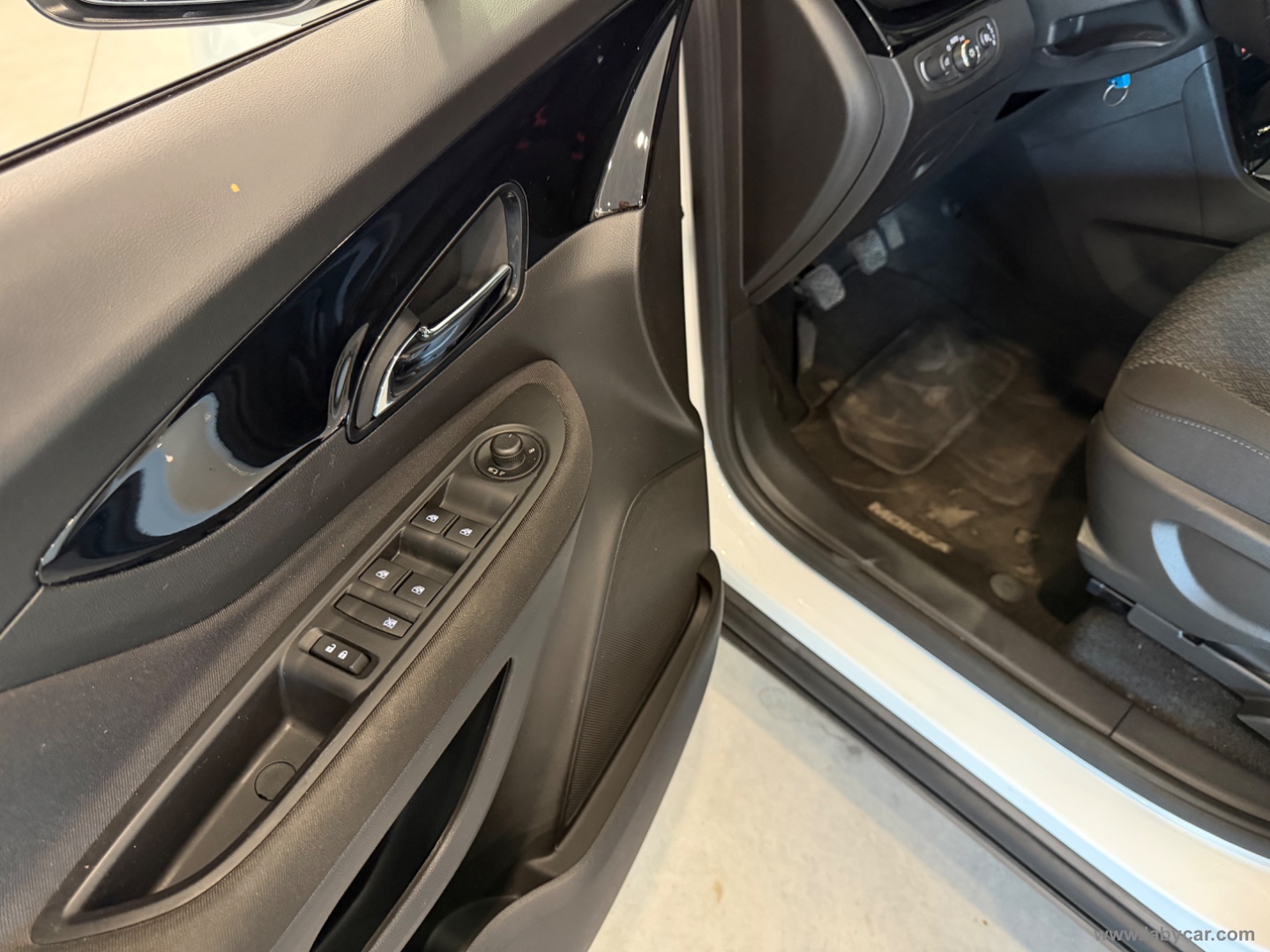 Mokka X 1.6 CDTI Ecotec 4x2 S&S Innov. - immagine 13
