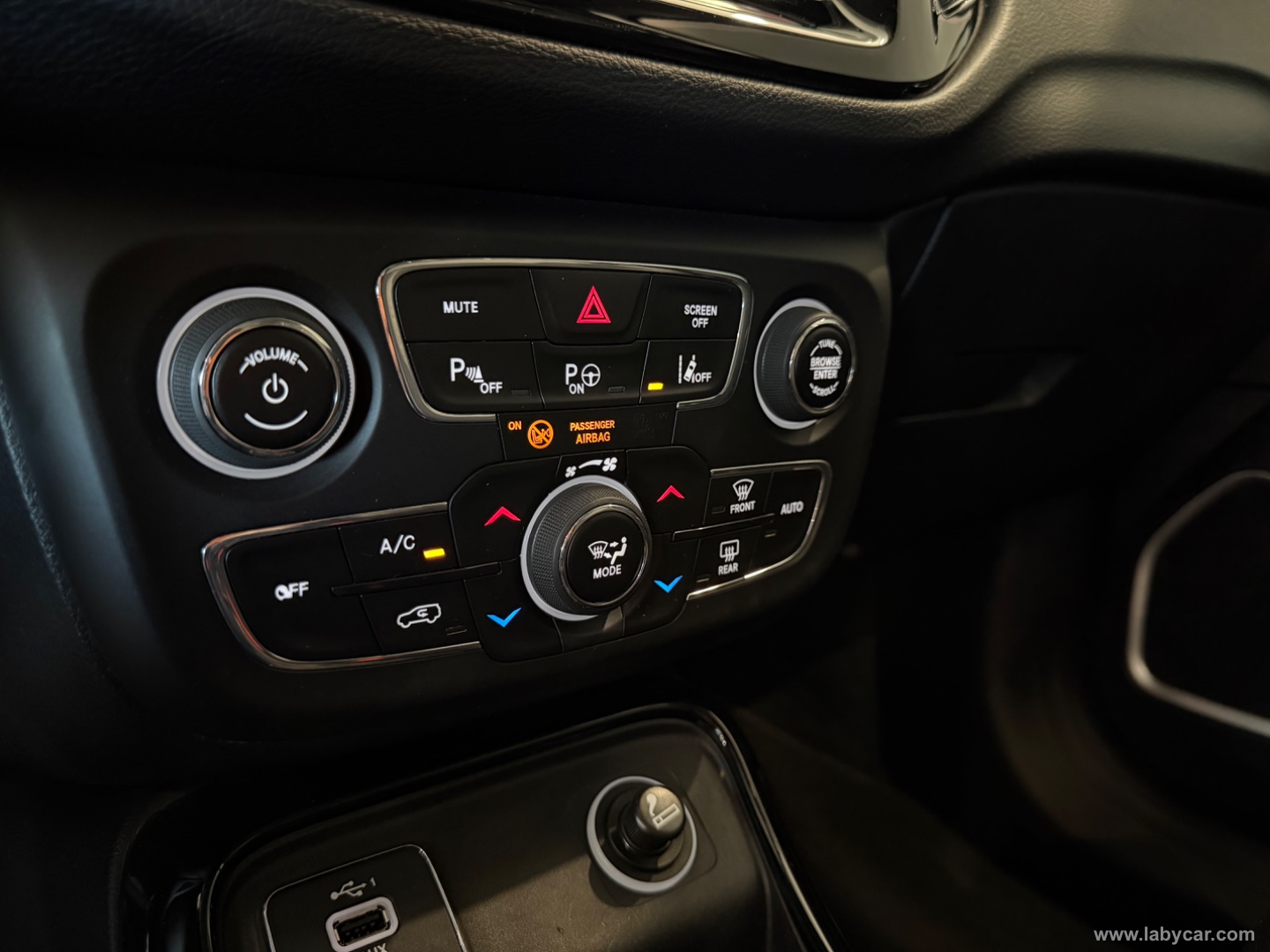 Compass 1.6 Mjt II 2WD Business - immagine 13