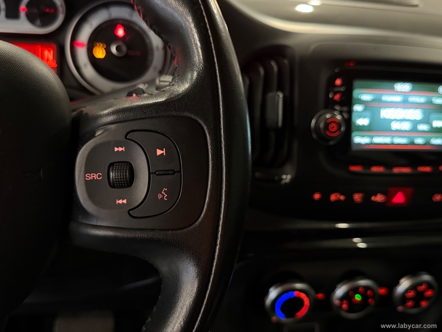 500L 1.3 MJT 95 CV Dualogic Pop Star - immagine 13