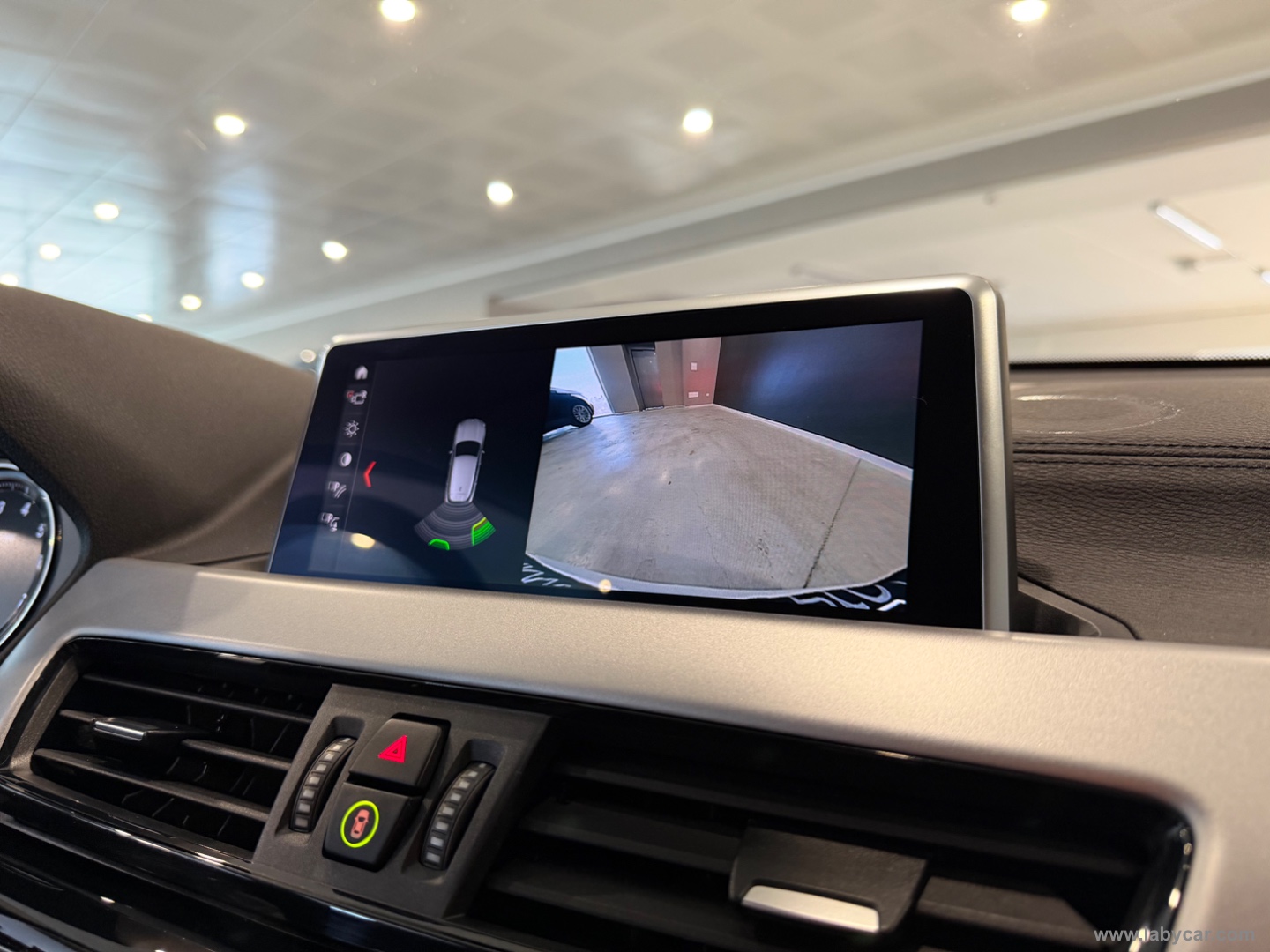 X2 xDrive25e Advantage - immagine 13
