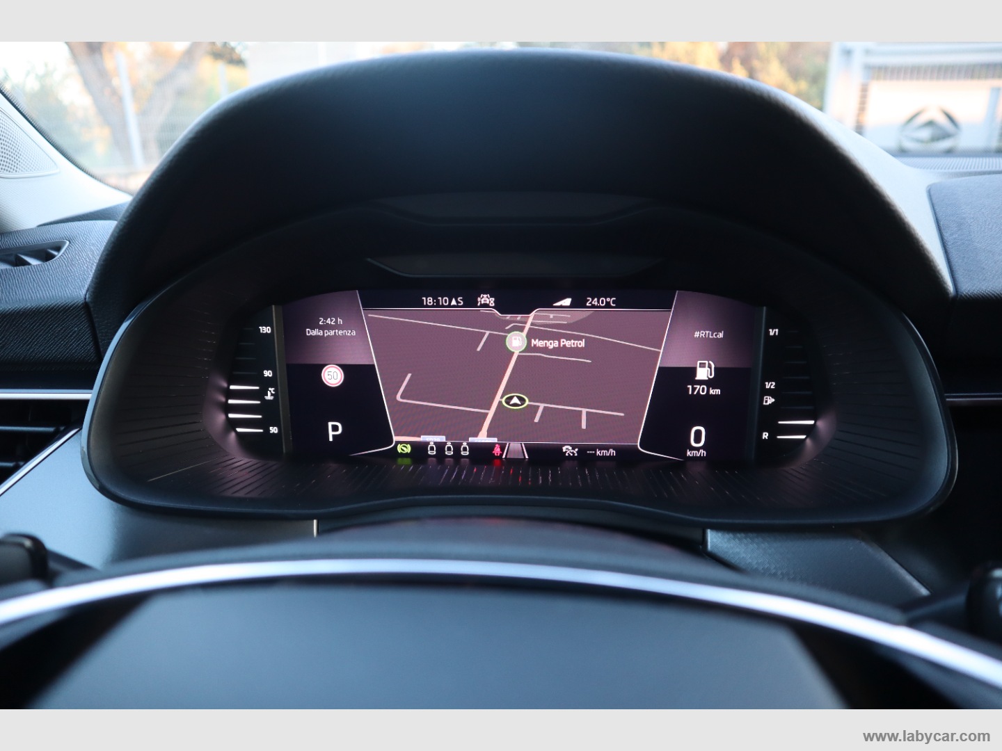 Kamiq 1.6 TDI SCR DSG Ambition - immagine 13