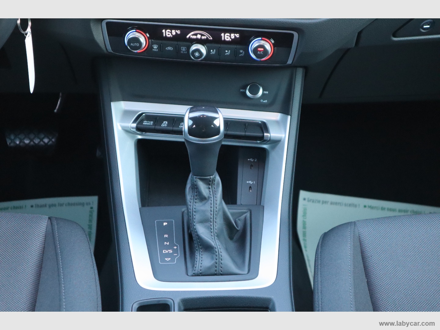 Q3 SPB 35 TDI S tronic Identity Black - immagine 13