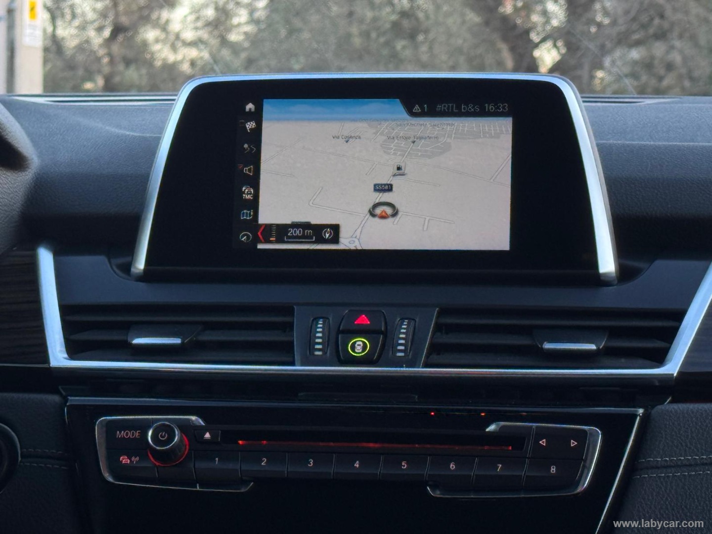 216d Active Tourer Luxury - immagine 13