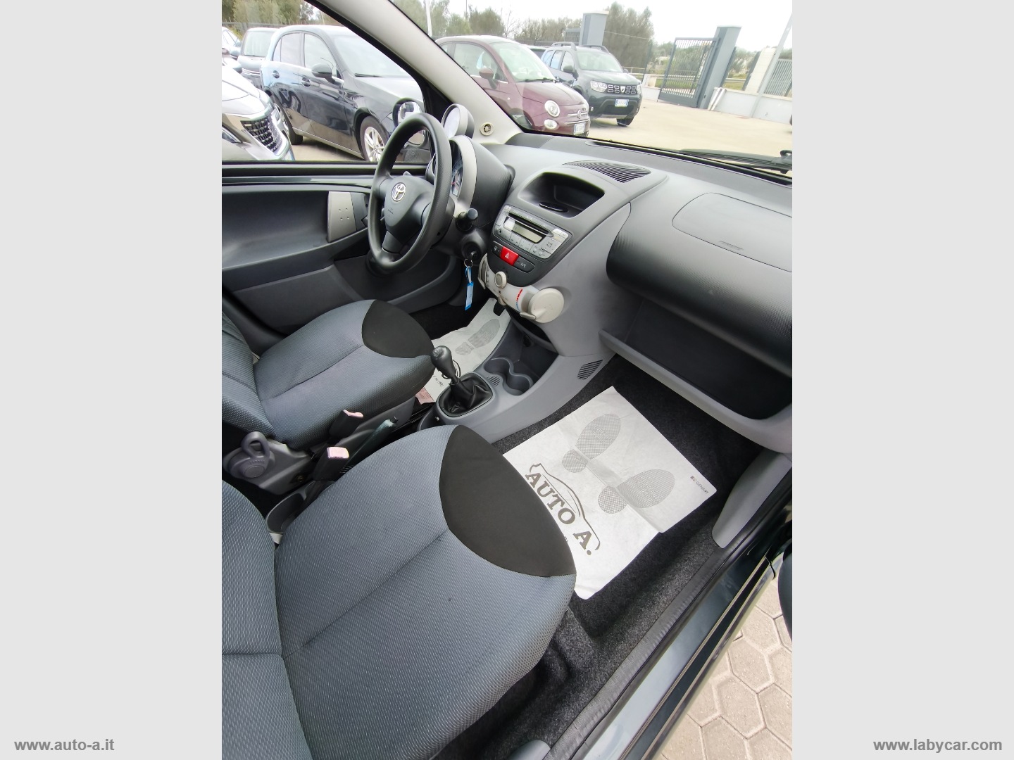 Aygo 1.0 VVT-i 5p. Sol - immagine 13