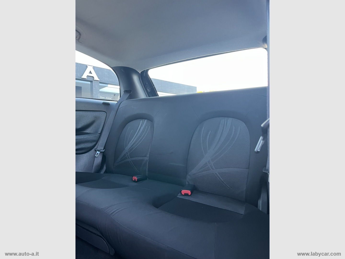 Ypsilon 1.2 69 CV Platinum - immagine 13