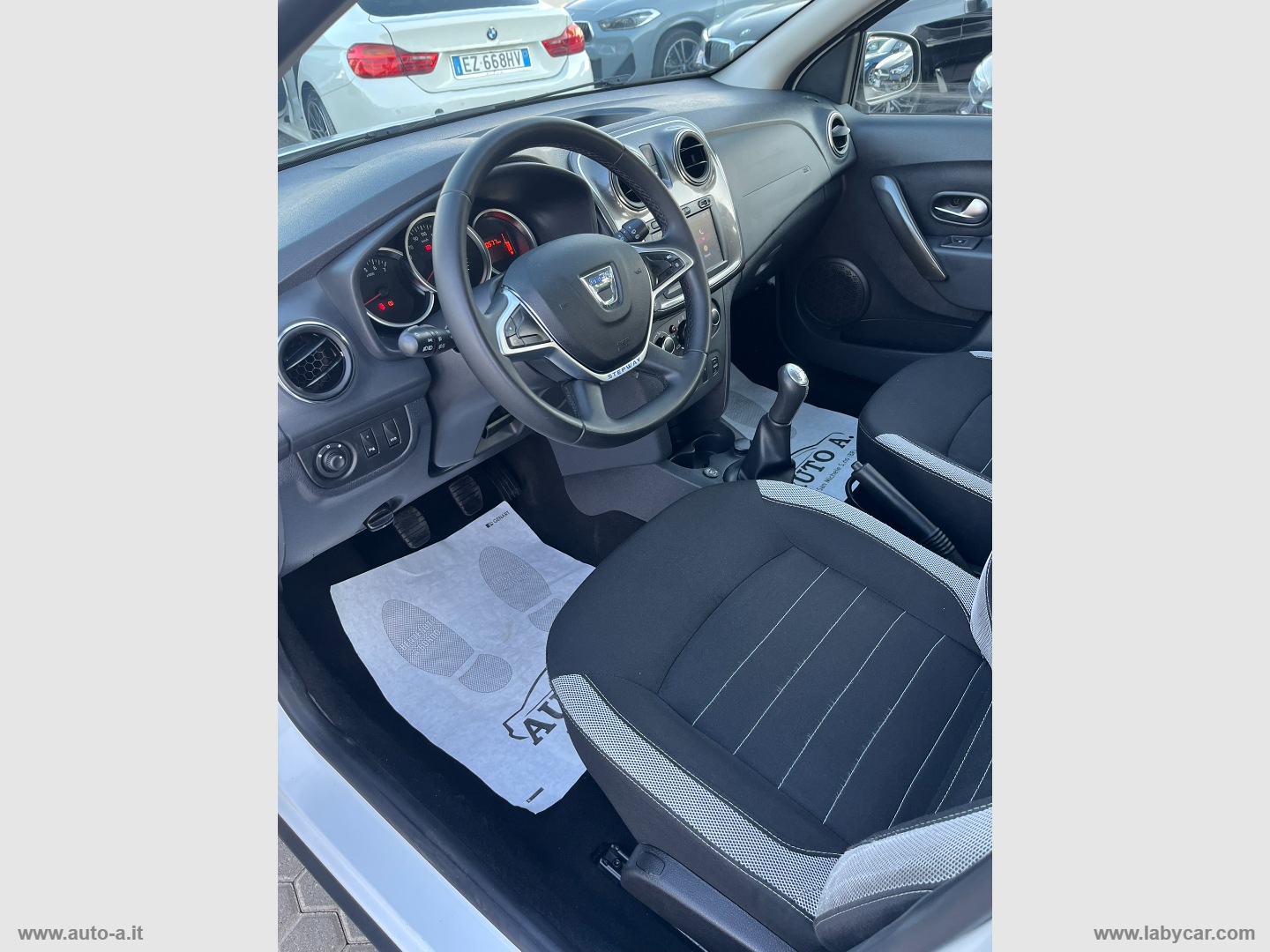 Sandero Stepway 0.9 TCe 12V T-GPL 90 S&S - immagine 13