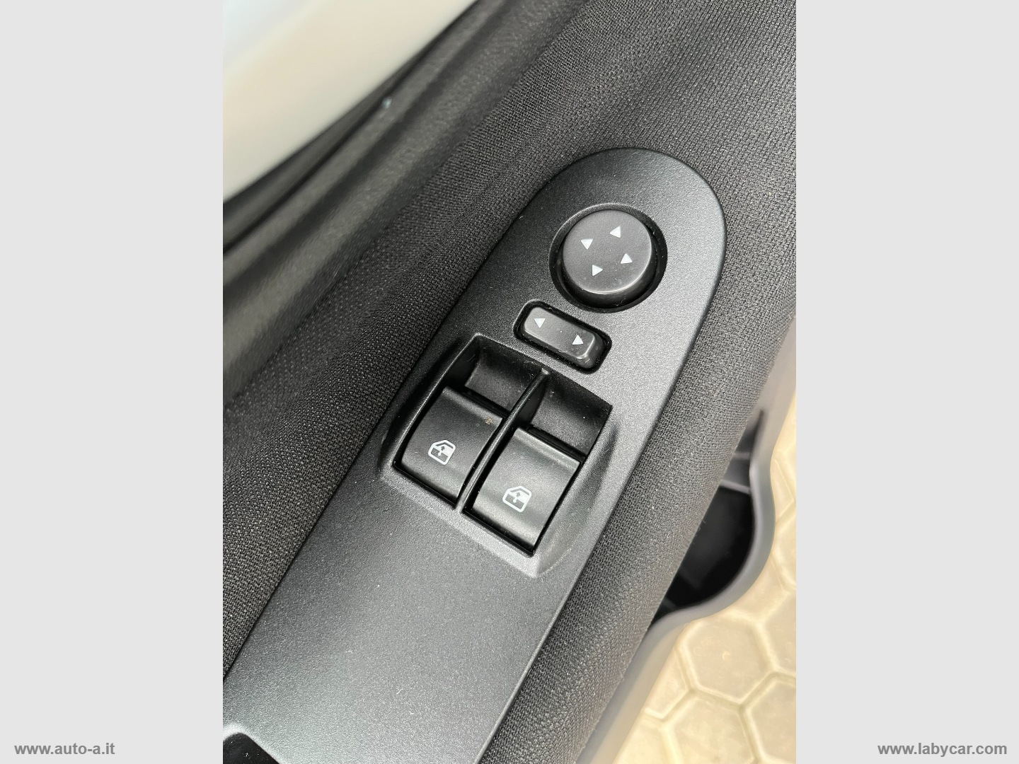 Punto 1.3 MJT II 16V 5p. Easy - immagine 13