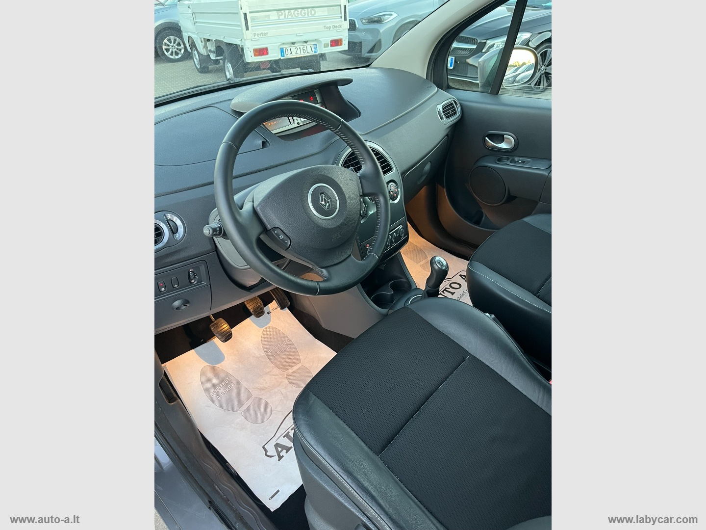 Grand Modus 1.5 dCi 90 CV Night&Day - immagine 13