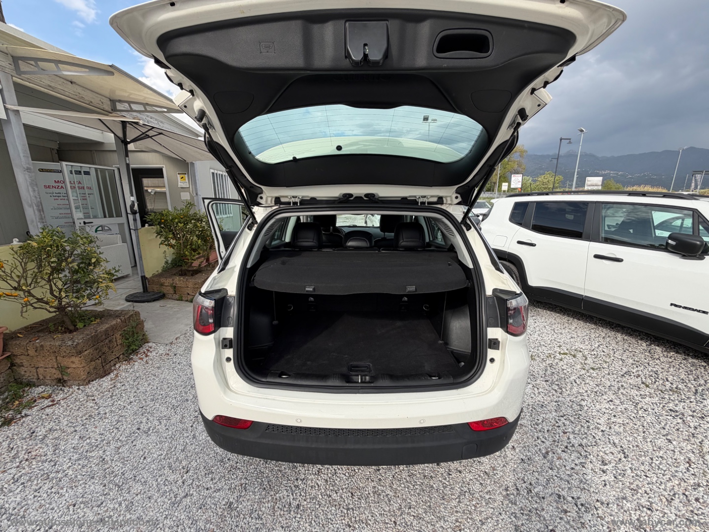 Compass 1.6 Mjt II 2WD Limited - immagine 13