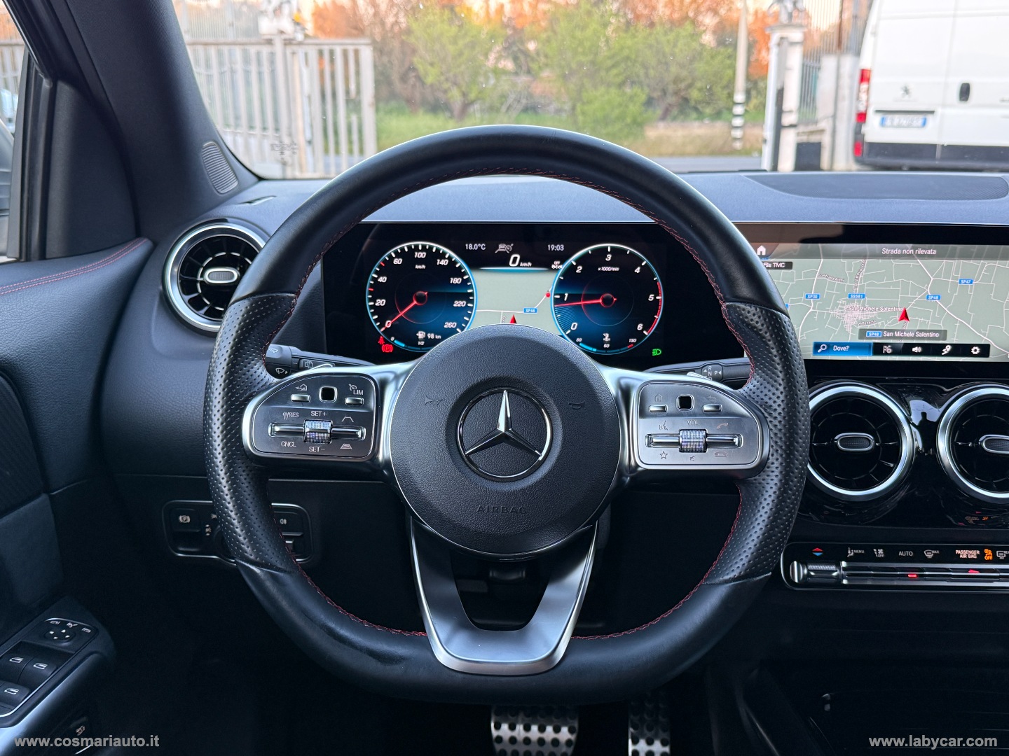 GLA 200 d Automatic Premium AMG - immagine 13