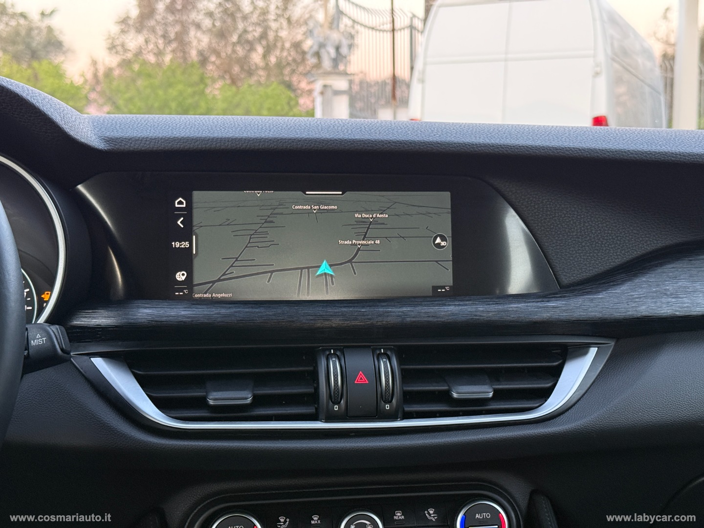 Stelvio 2.2 T.d. 190 CV AT8 Q4 Sup. Bus. - immagine 13